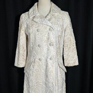 AWESOME Vintage Sandra Sage 1960s Mod Ivory Floral Tapestry Chenille Carpet Coat